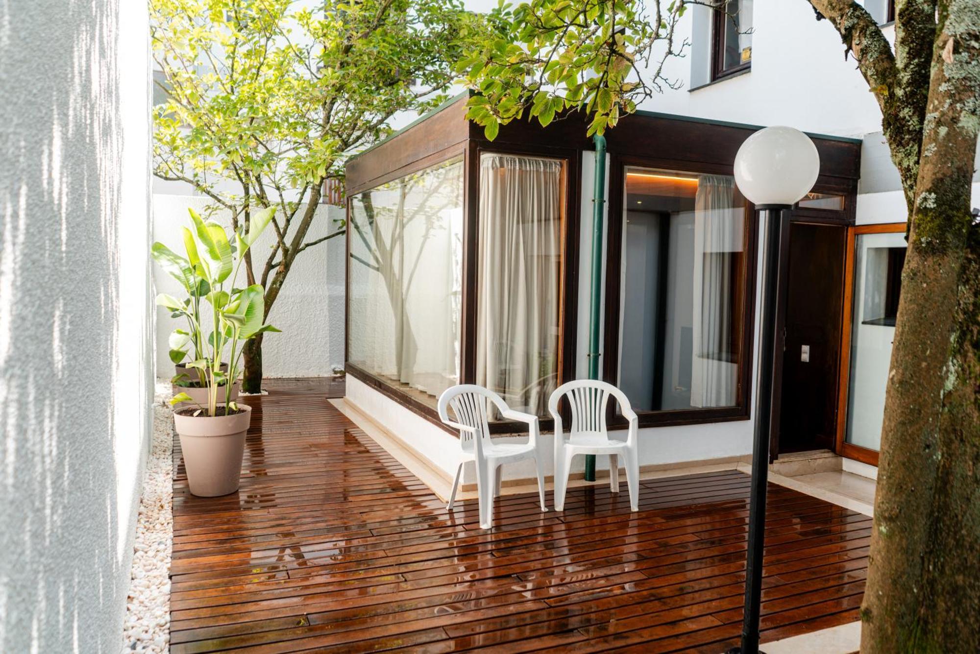 Seaside Cozy Apartment With Private Terrace Porto Exterior photo